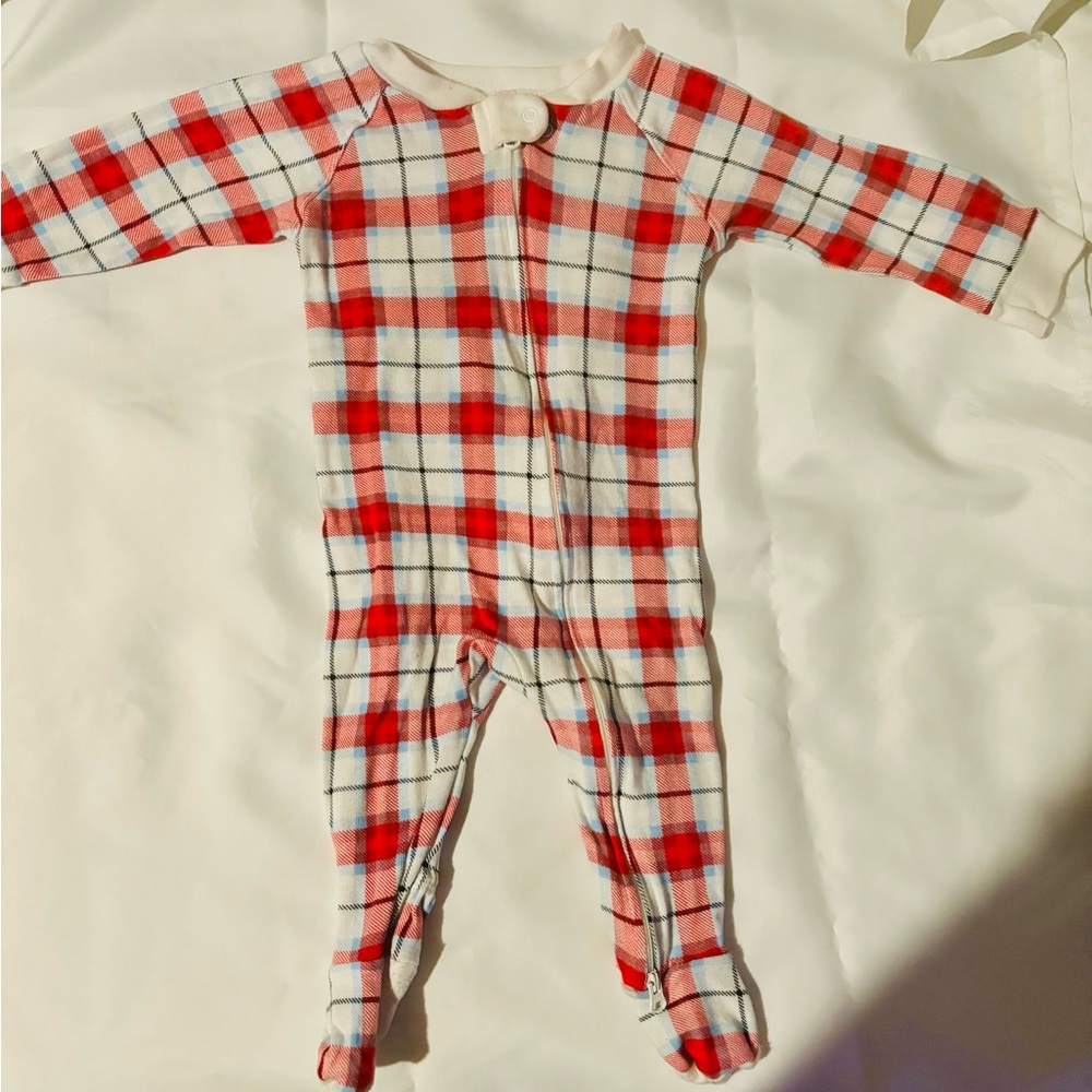 3x Plaid Red and White Kids sleepers